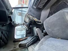 2012 FREIGHTLINER Cornado SD122 - Image 10