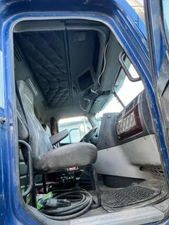 2012 FREIGHTLINER Cornado SD122 - Image 25