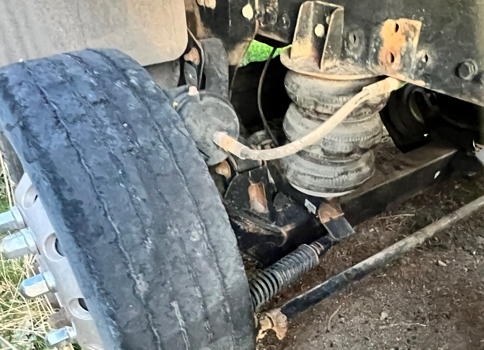 2012 FREIGHTLINER Cornado SD122 - Image 57