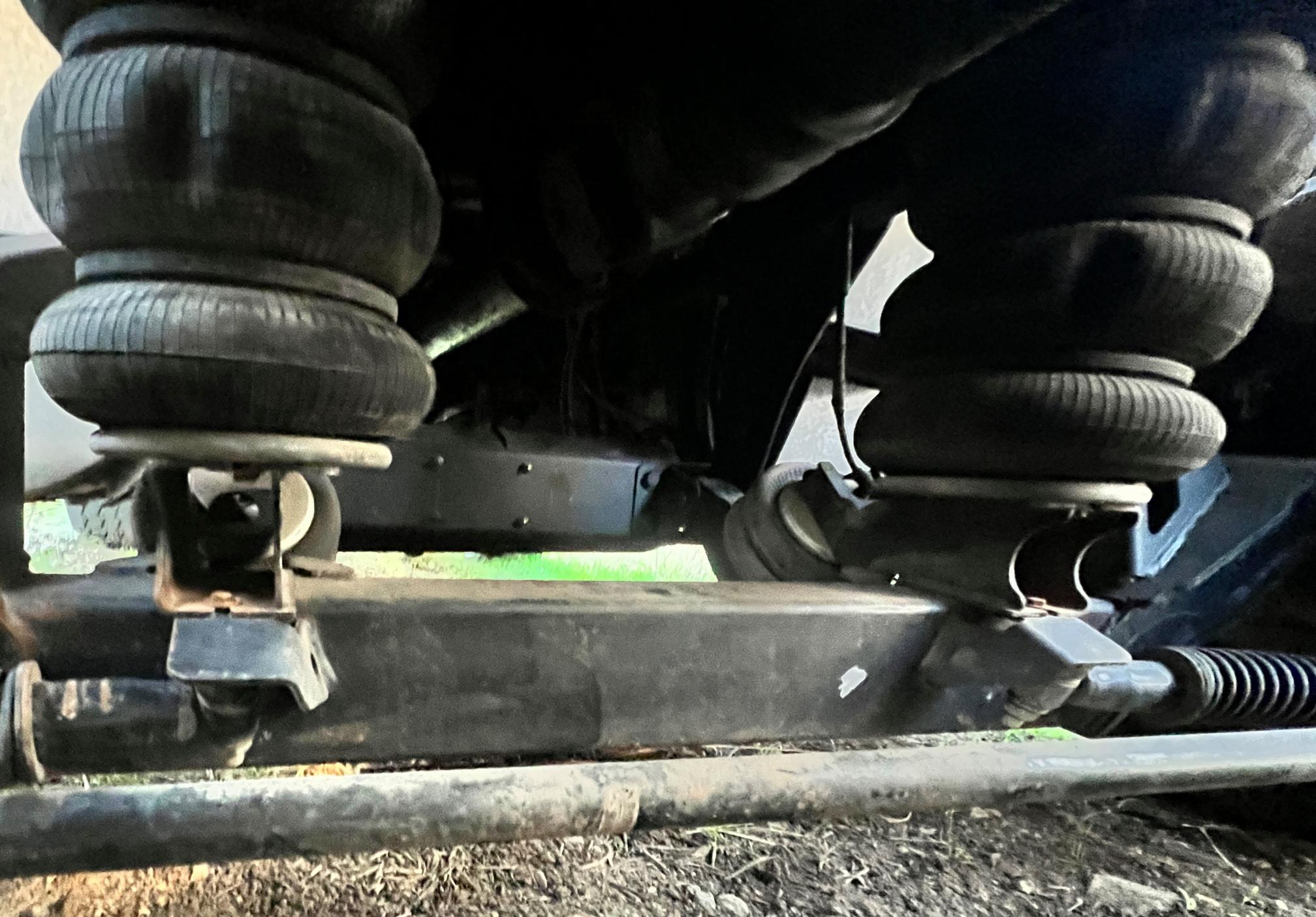 2012 FREIGHTLINER Cornado SD122 - Image 60