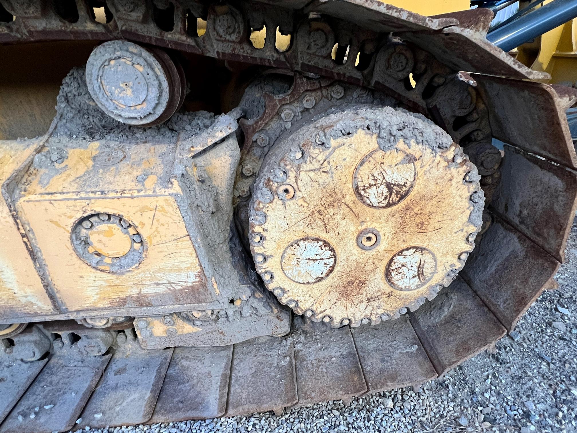 2019 DEERE 750k LGP - Image 41