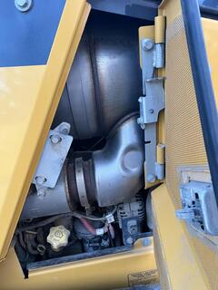 2019 DEERE 750k LGP - Image 52