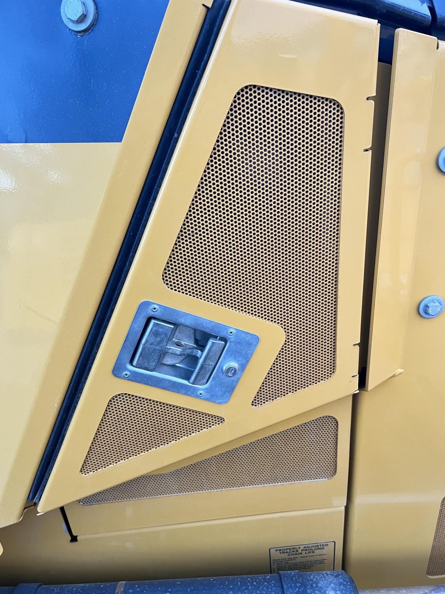 2019 DEERE 750k LGP - Image 51