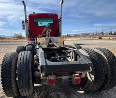 2011 MACK Pinnacle CHU613 - Image 6