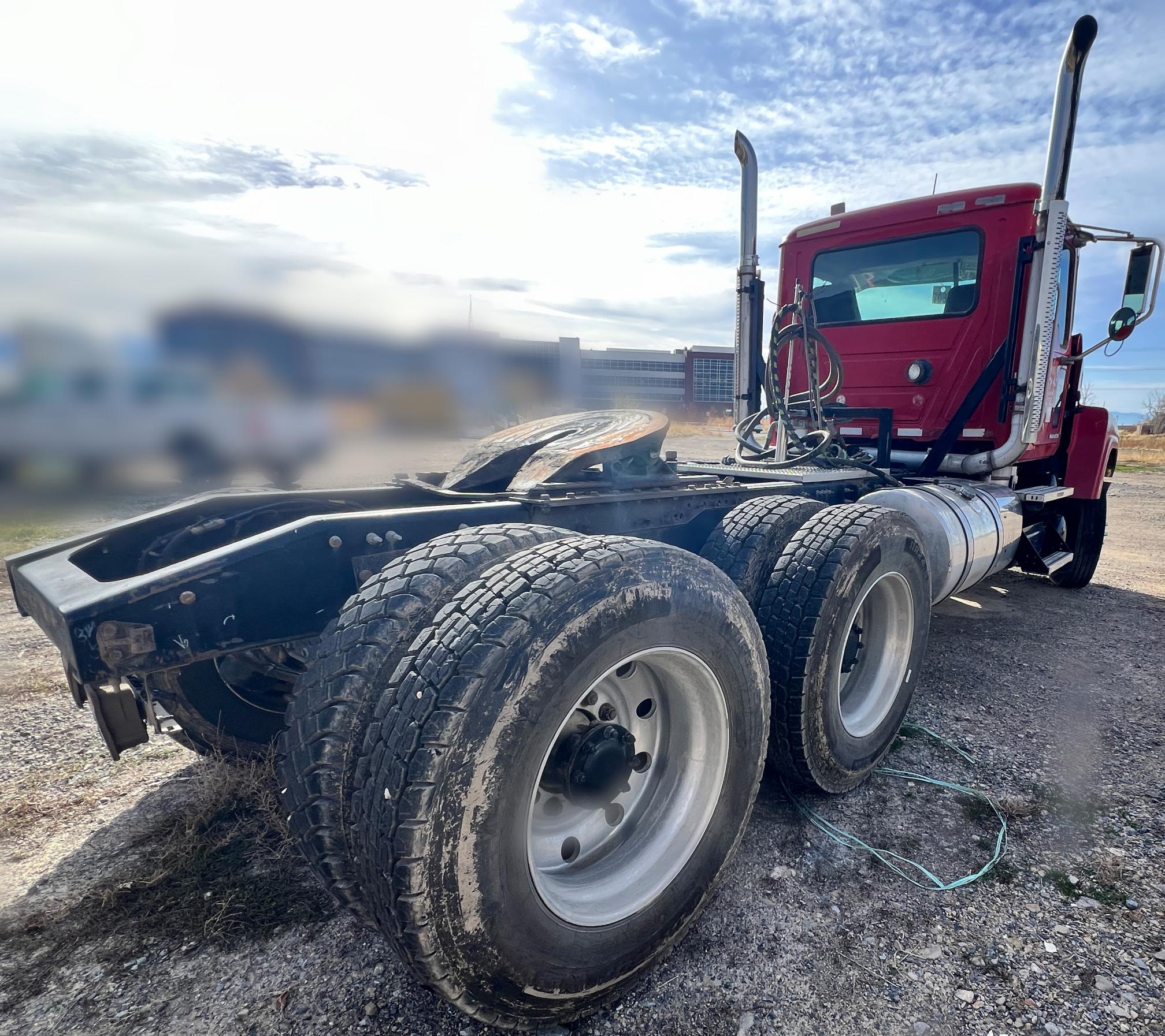 2011 MACK Pinnacle CHU613 - Image 7