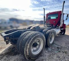 2011 MACK Pinnacle CHU613 - Image 7