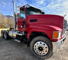 2011 MACK Pinnacle CHU613 - Image 9