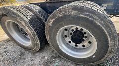 2011 MACK Pinnacle CHU613 - Image 24