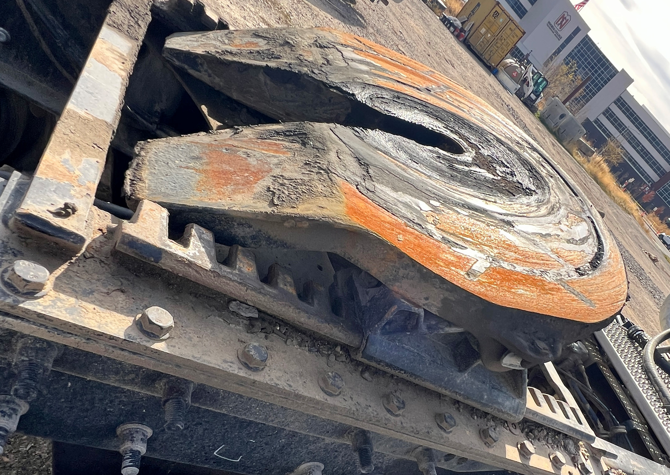 2011 MACK Pinnacle CHU613 - Image 20