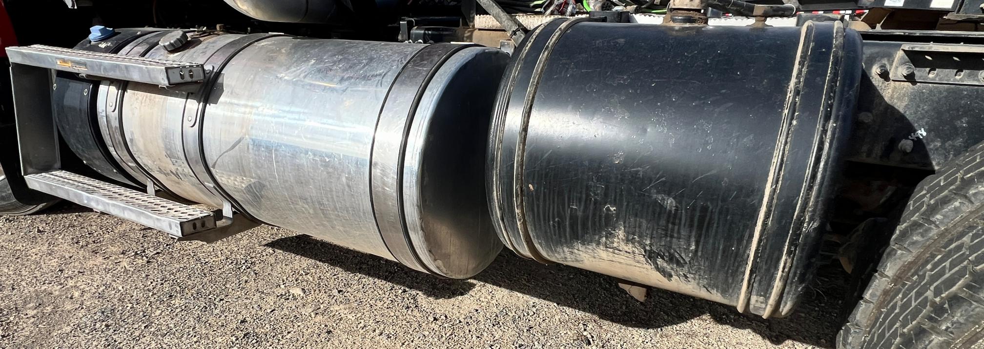 2011 MACK Pinnacle CHU613 - Image 22