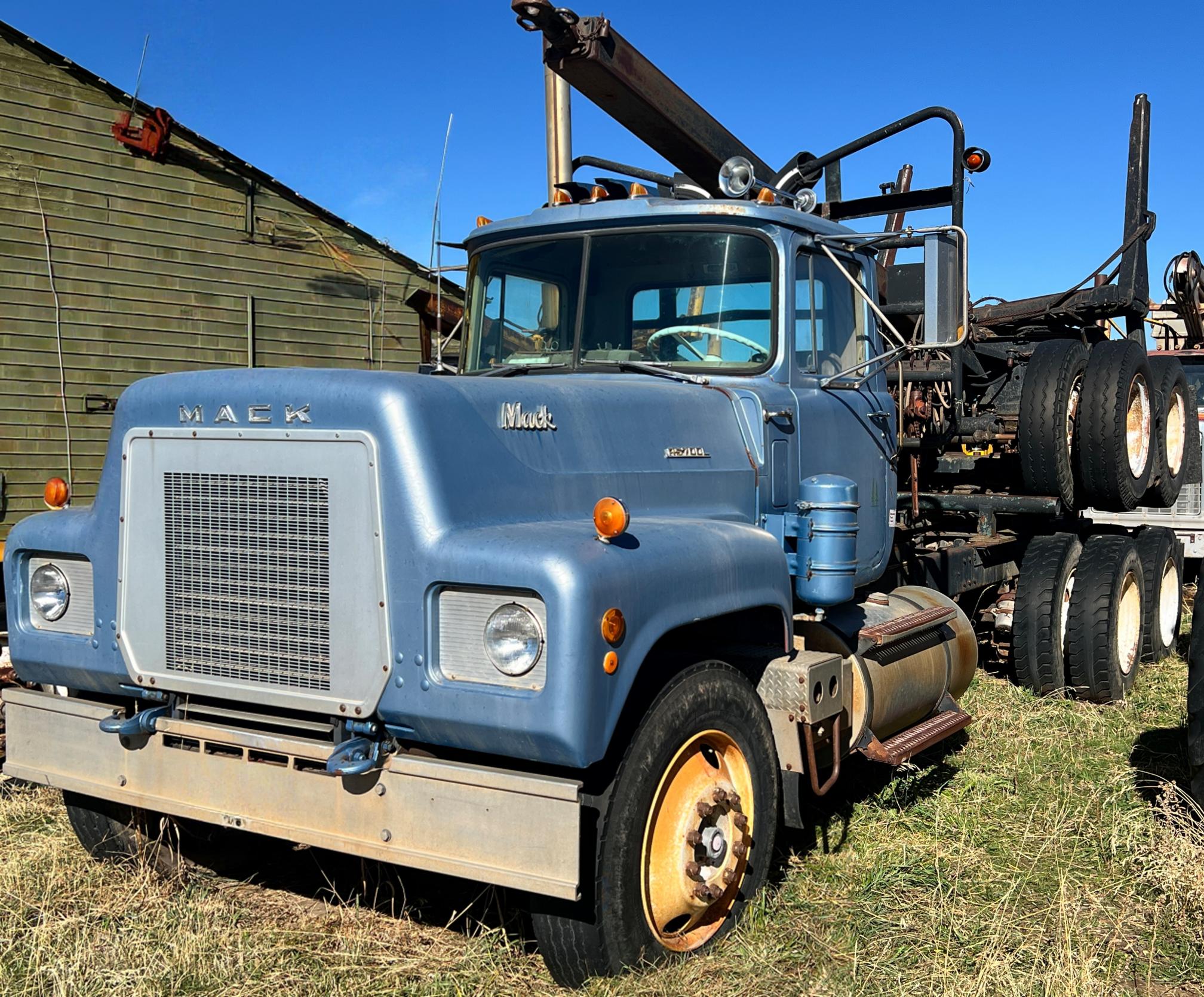 1974 MACK RS767 LST