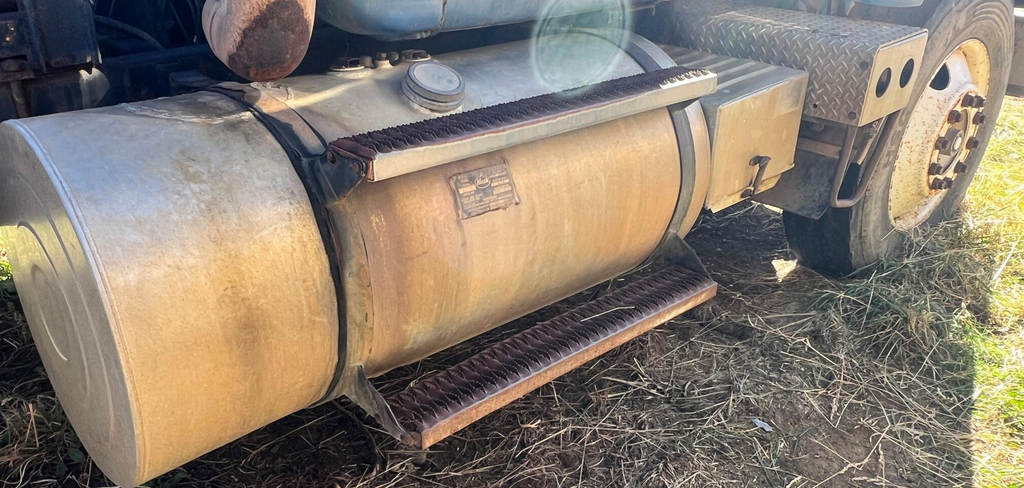 1974 MACK RS767 LST - Image 18