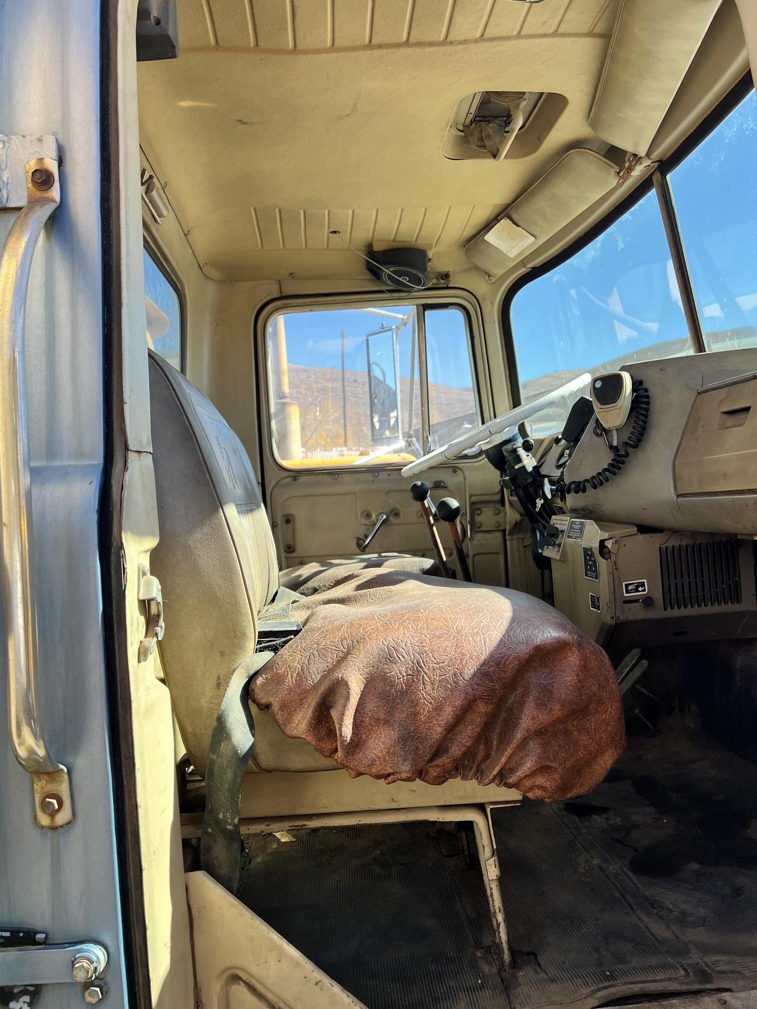 1974 MACK RS767 LST - Image 49