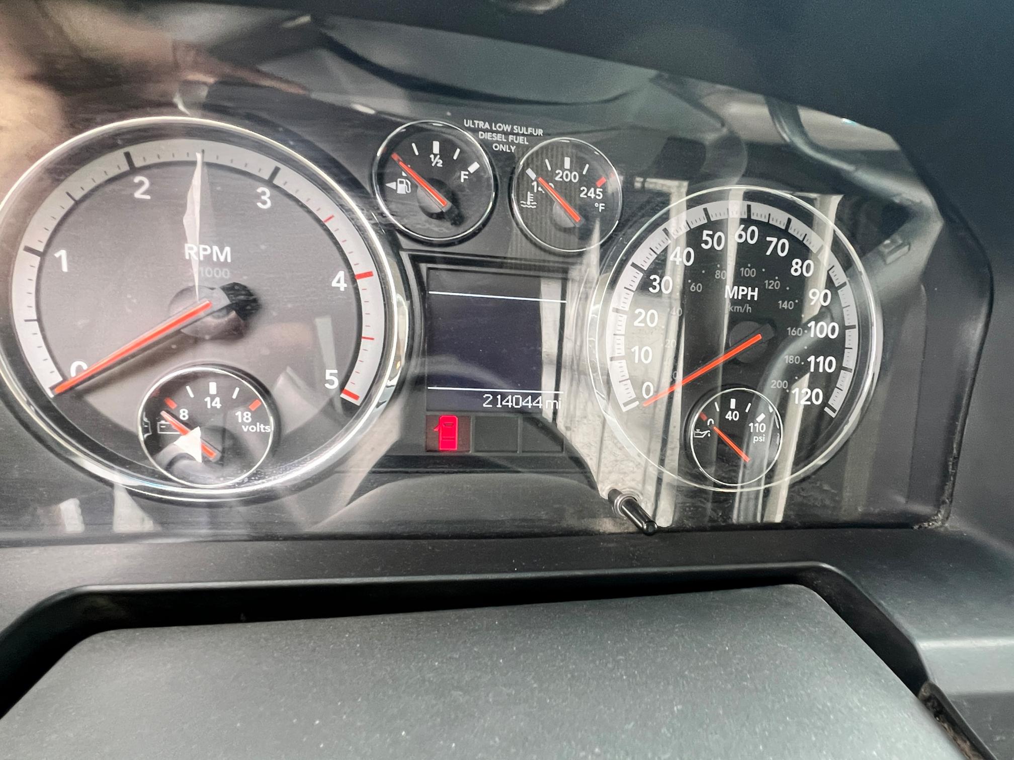 2012 DODGE Ram 3500 1 Ton Dually - view 18 of 36