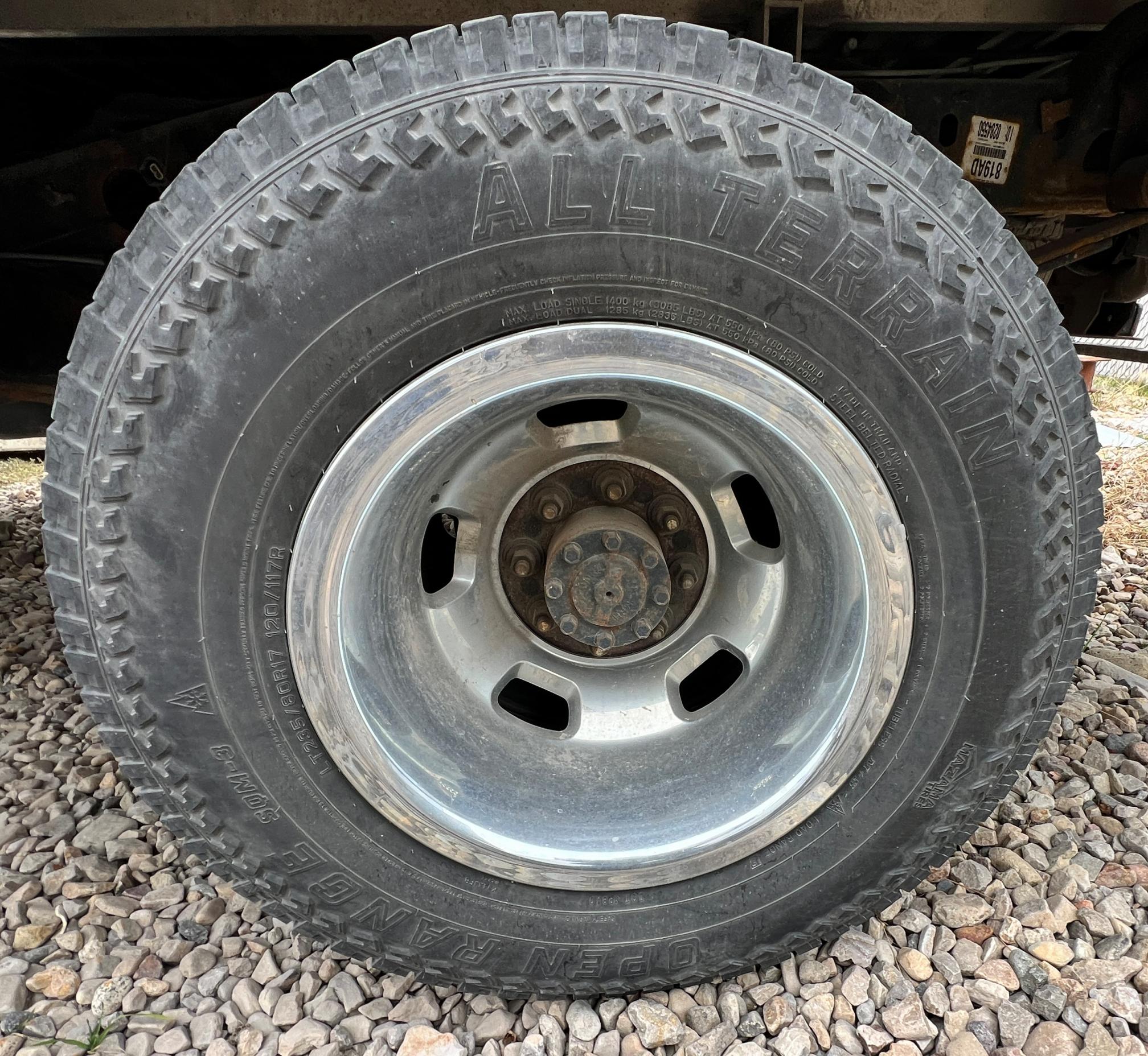 2012 DODGE Ram 3500 1 Ton Dually - Image 30