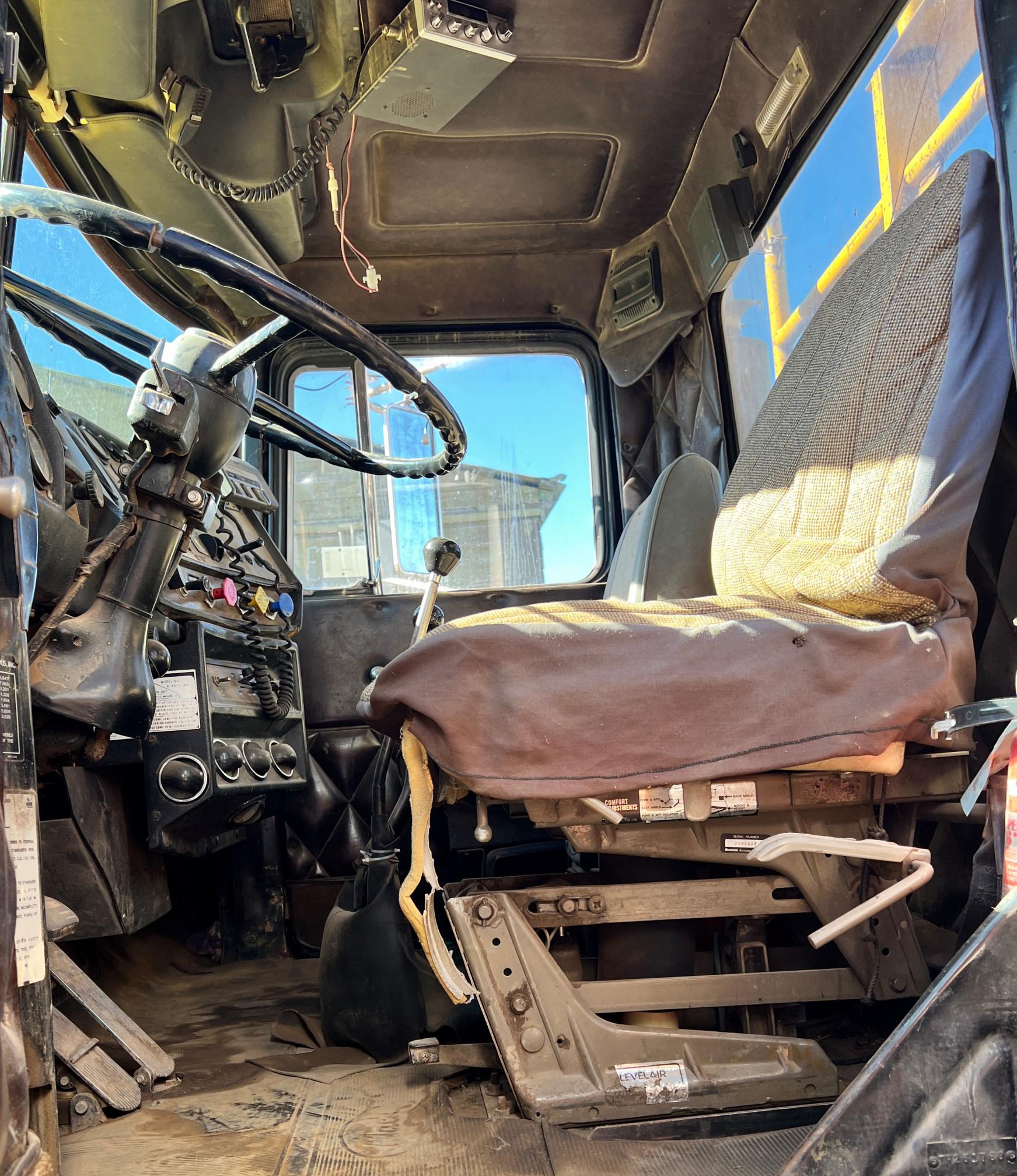 1979 MACK RW766LST - Image 13