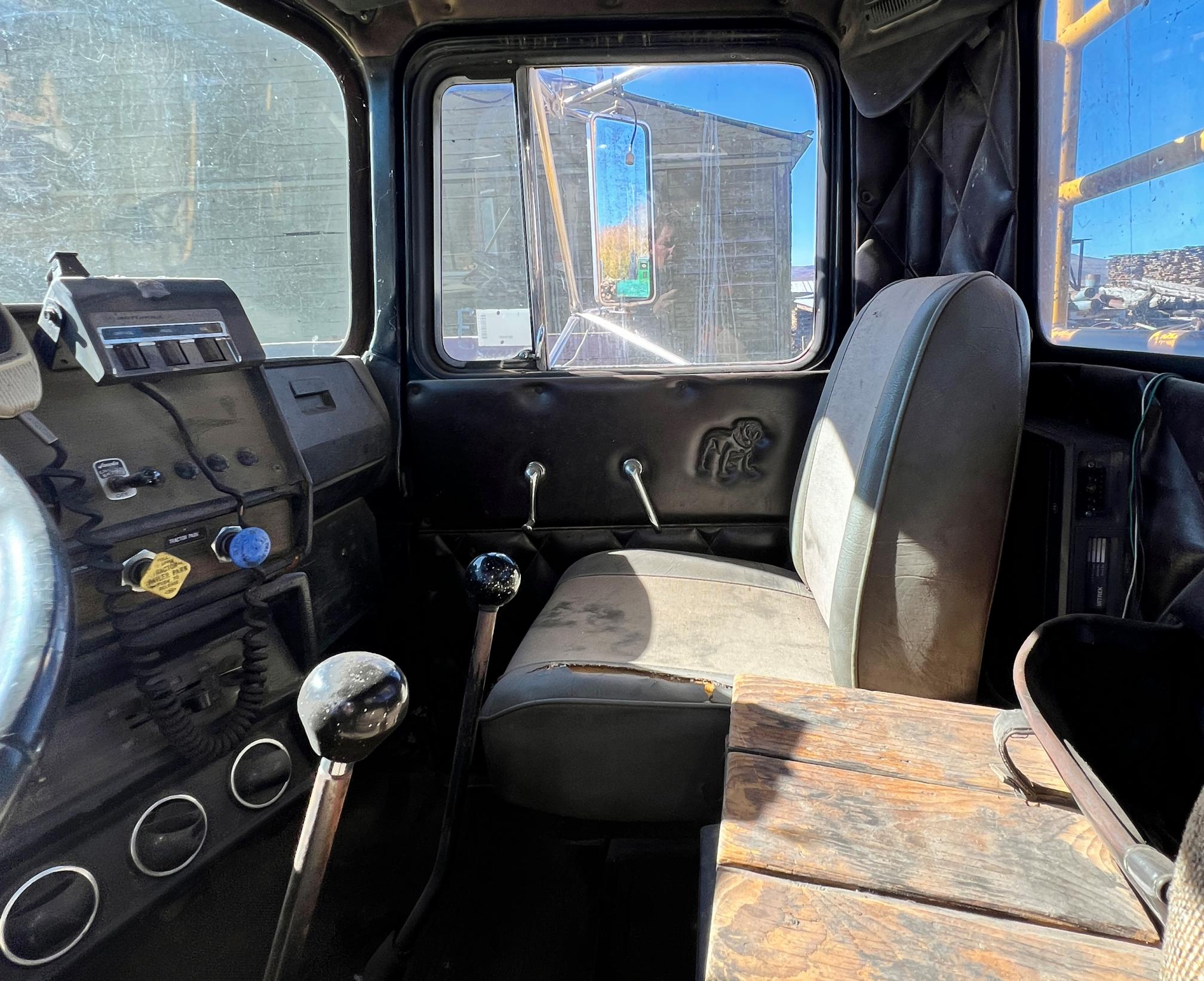 1979 MACK RW766LST - Image 17