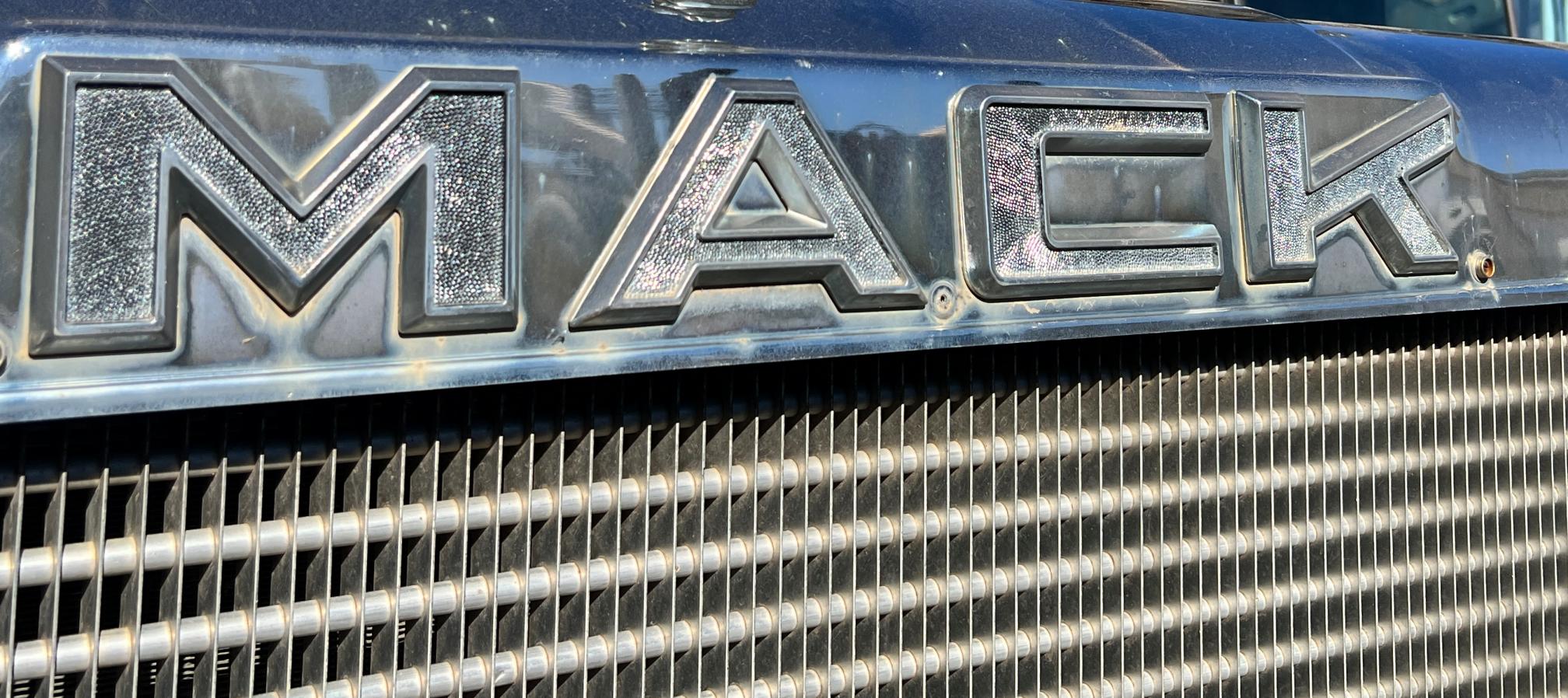 1979 MACK RW766LST - Image 11