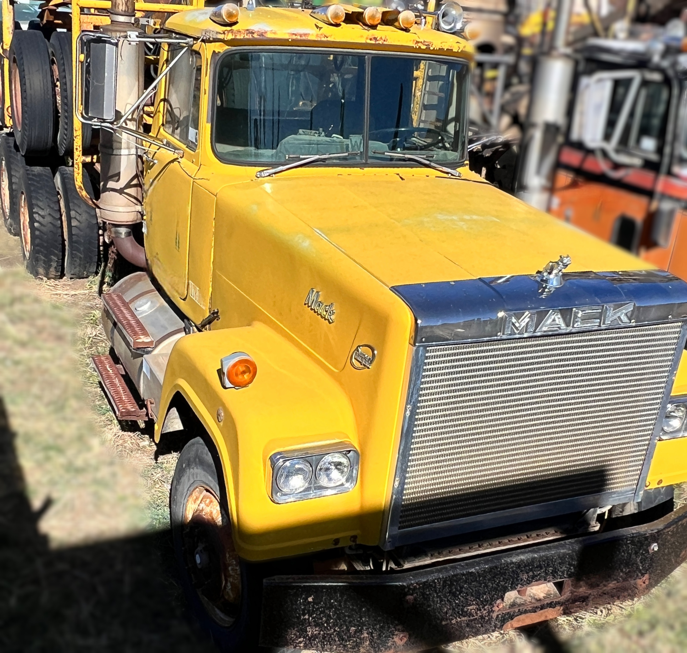 1979 MACK RW766LST - Image 12