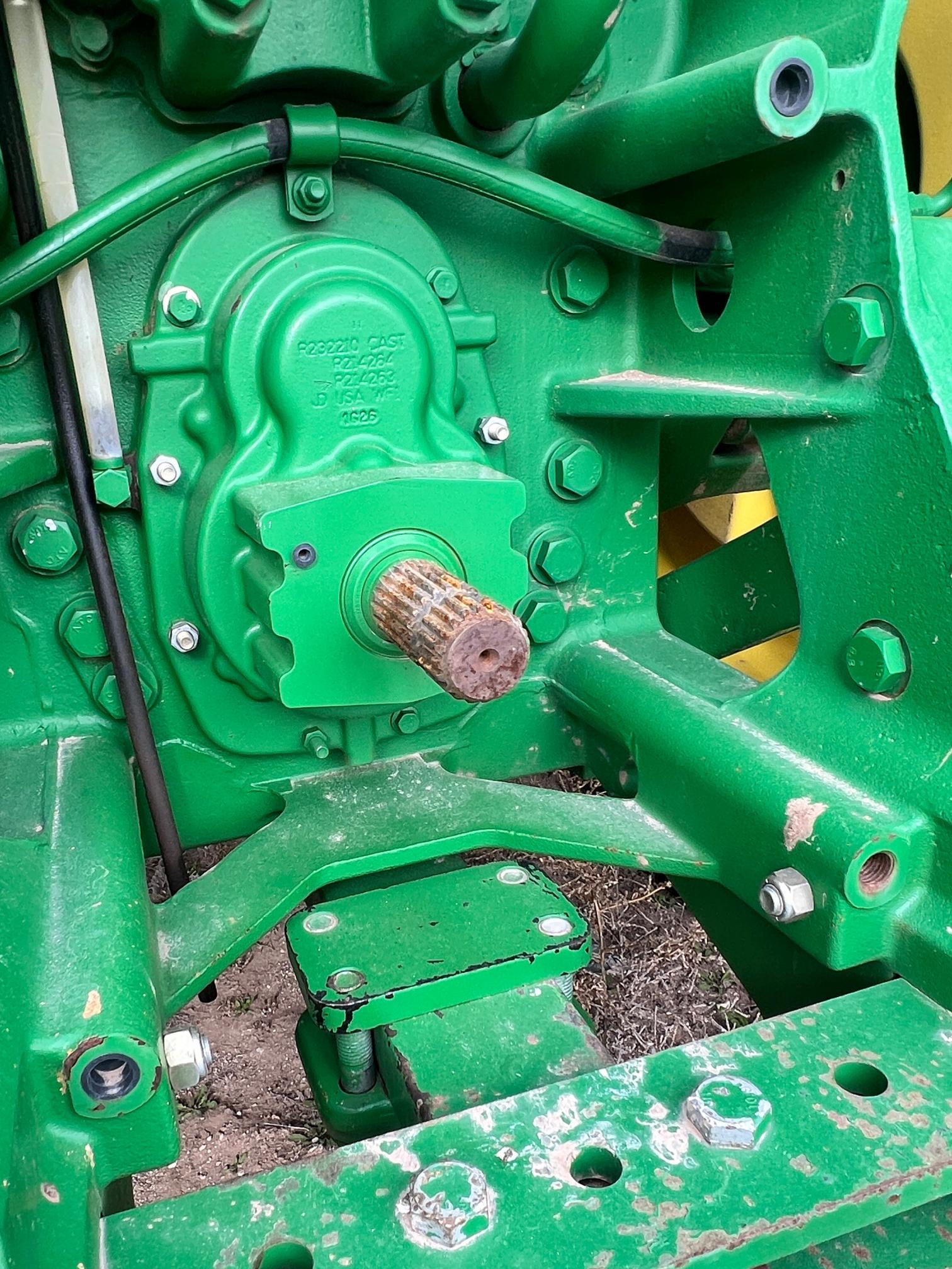 2011 JOHN DEERE 8285R - view 15 of 29