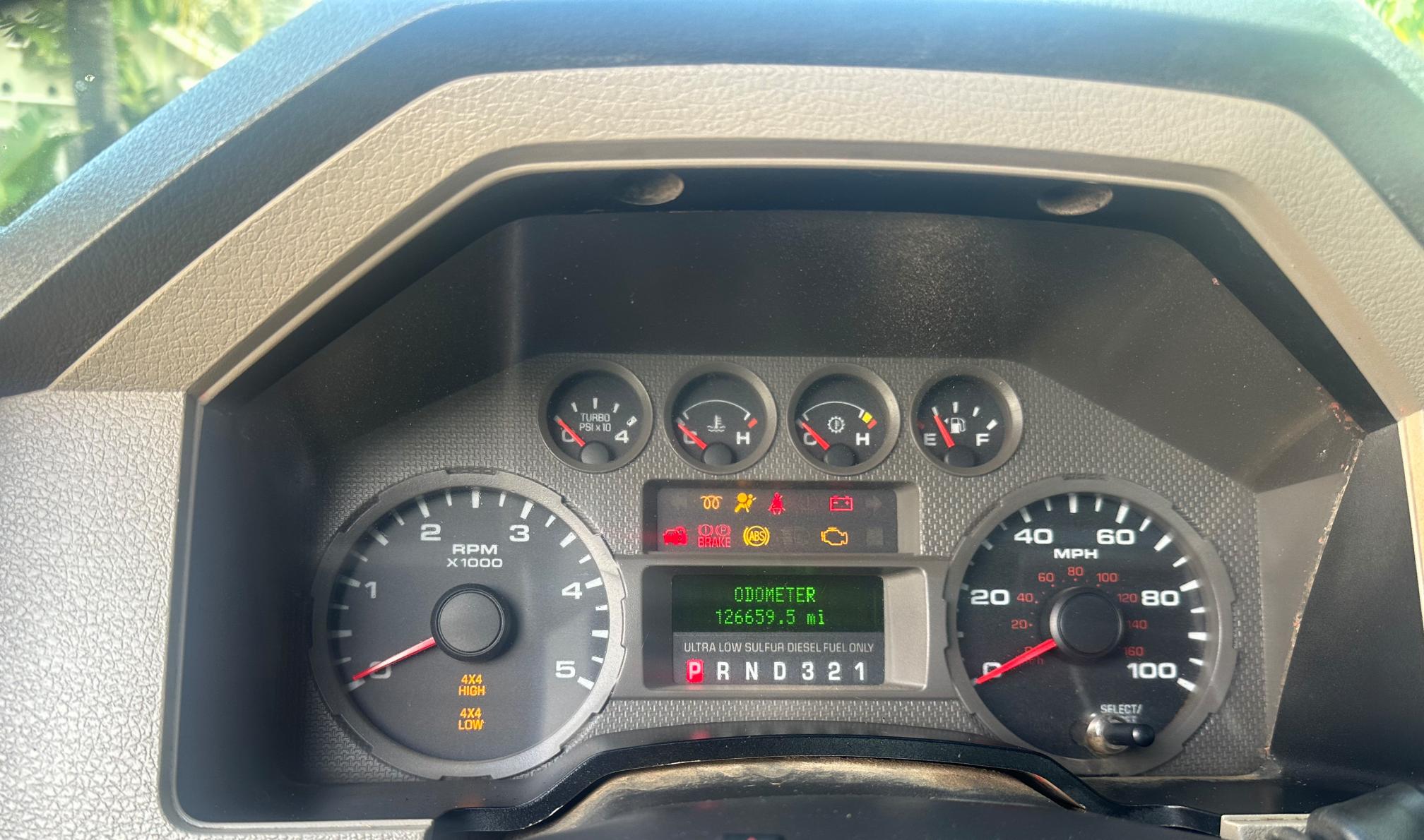 2008 FORD F550 - Image 11