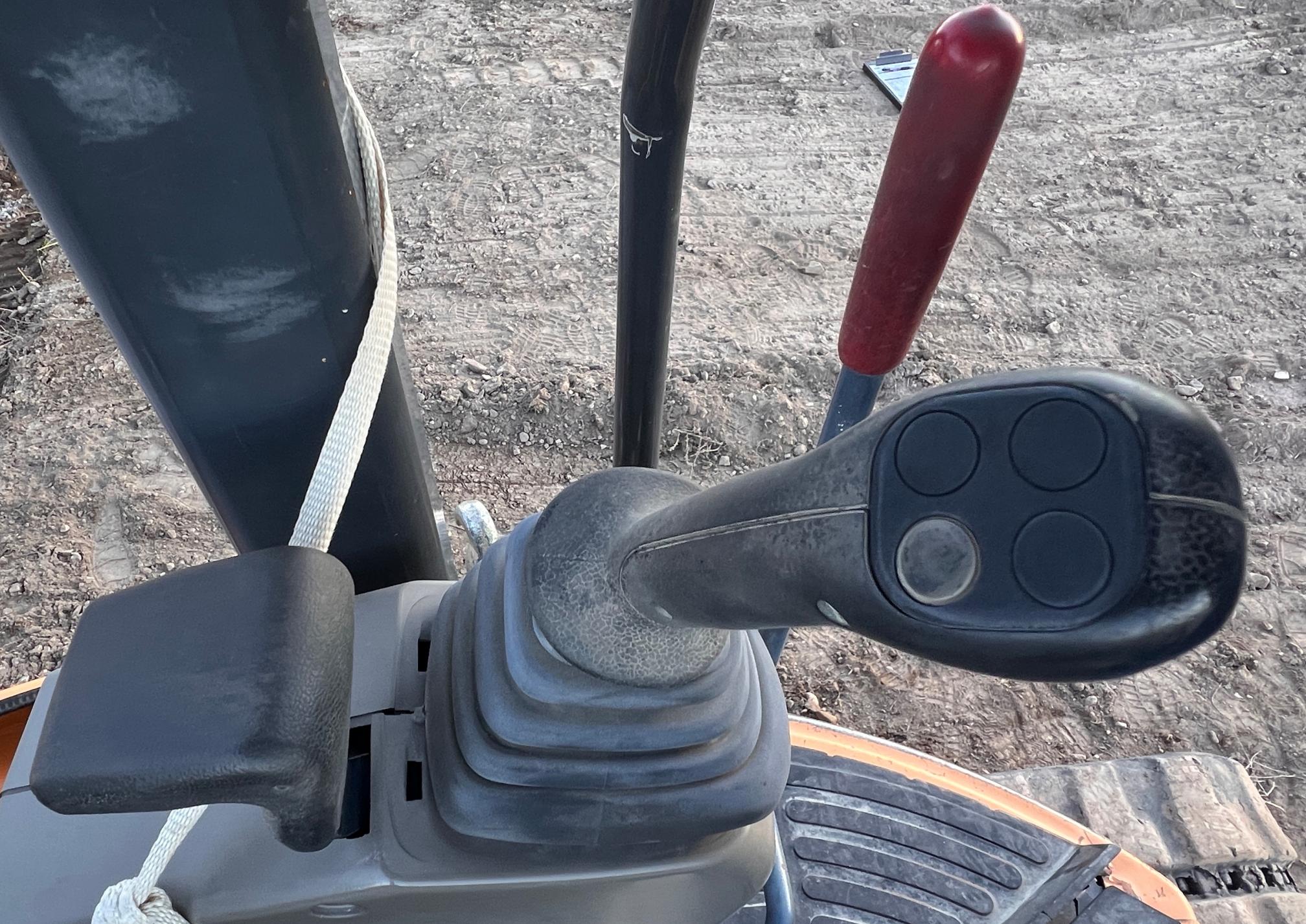 2007 CASE CX50B - Image 28