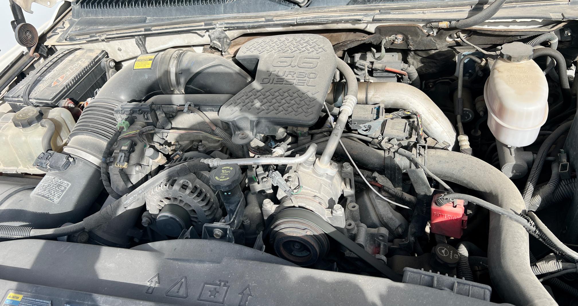 2005 GMC 3500 Sierra 1-Ton - Image 55