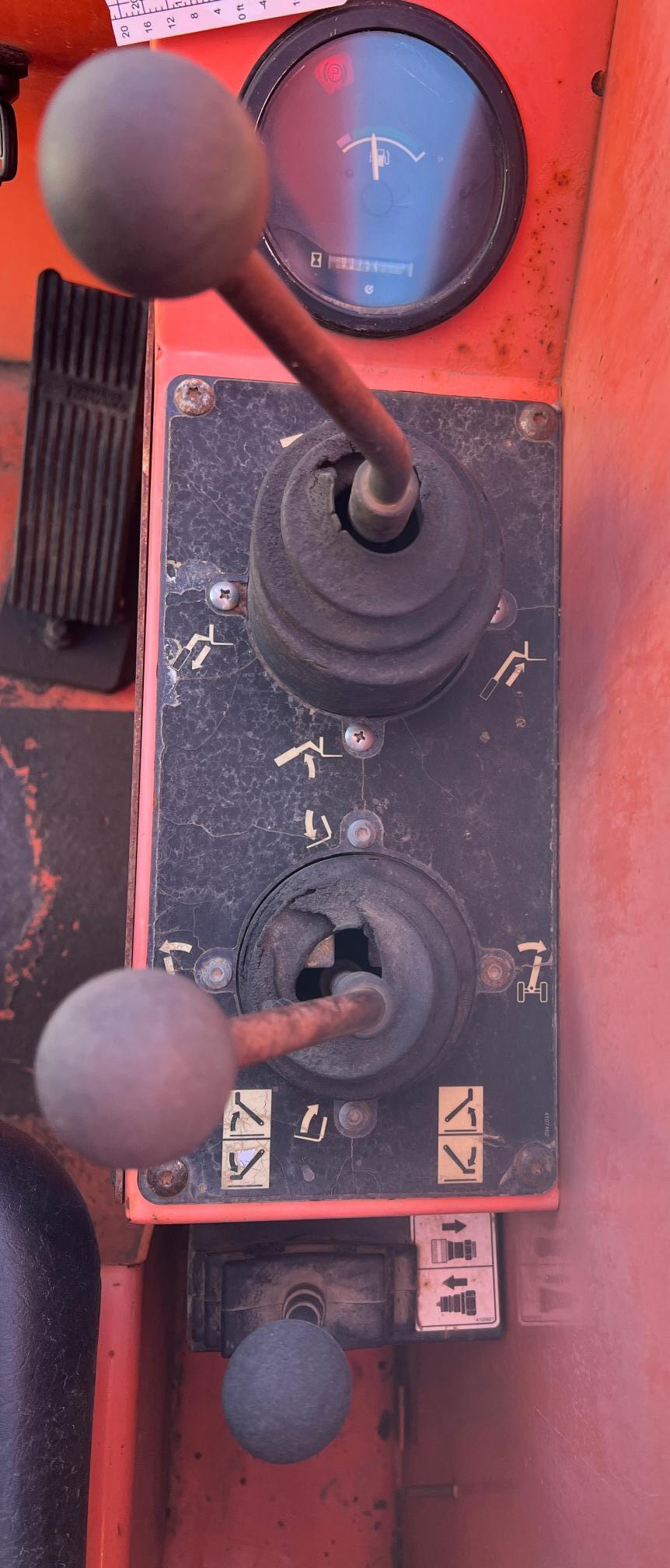 2007 SKY TRAK 8042 - Image 17