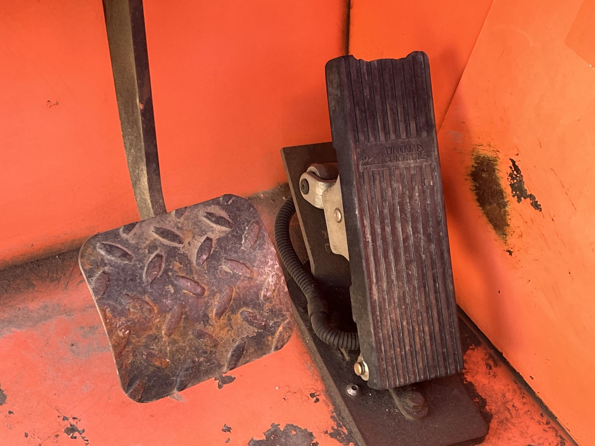 2007 SKY TRAK 8042 - Image 23