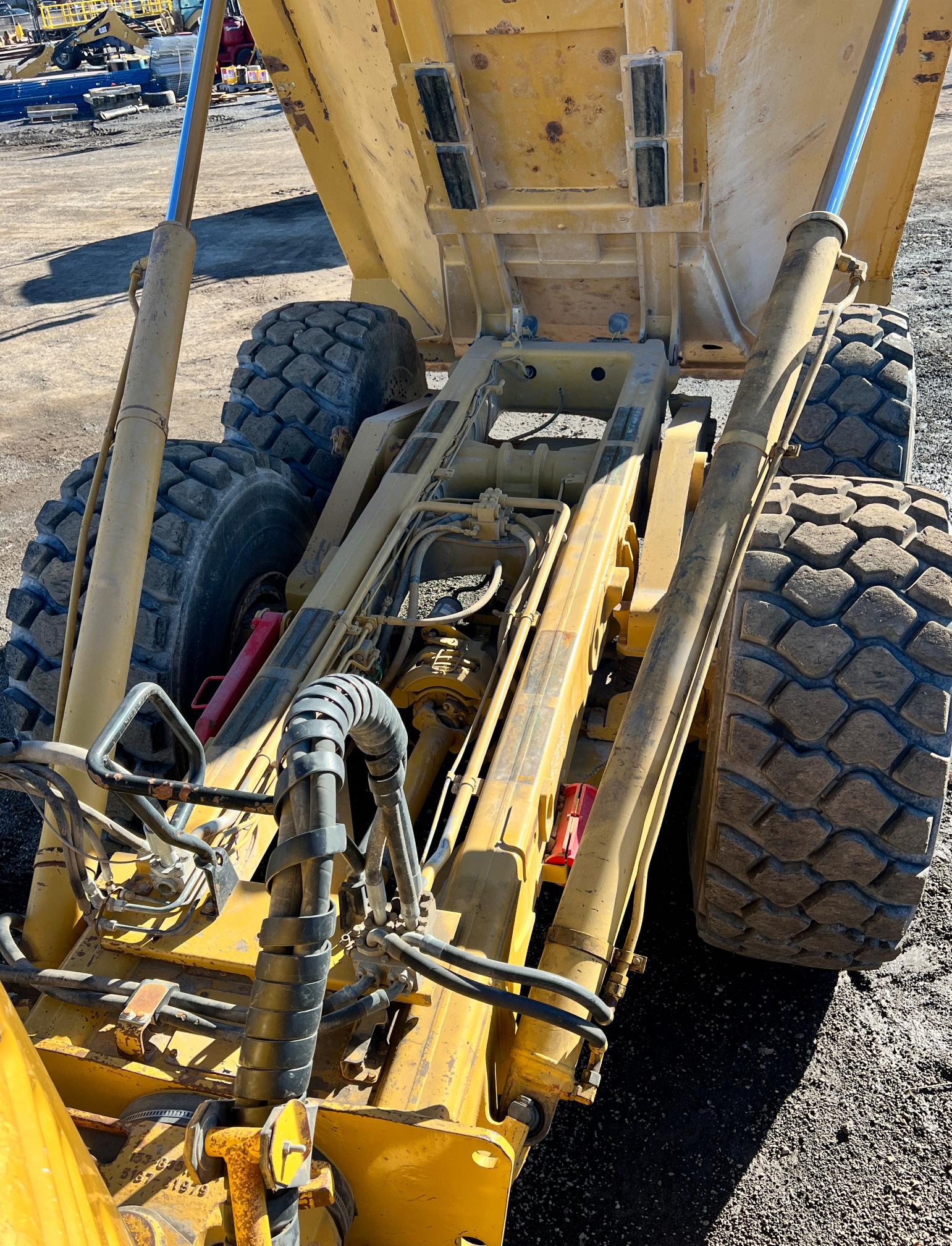 2012 CATERPILLAR 740 - view 12 of 31