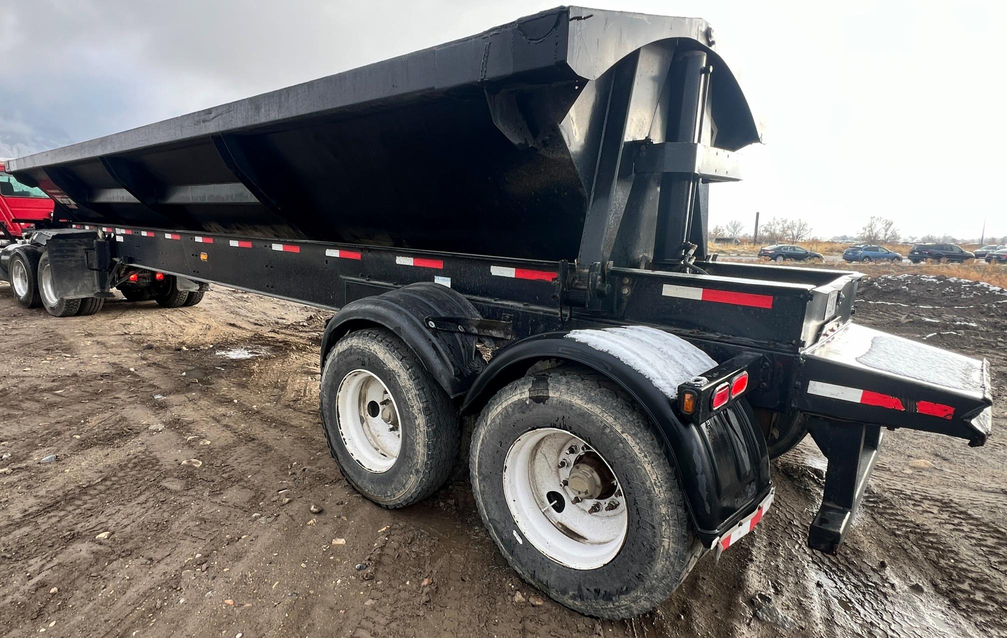 2015 SIDE DUMP INDUSTRIES 80' X 96 - Image 11
