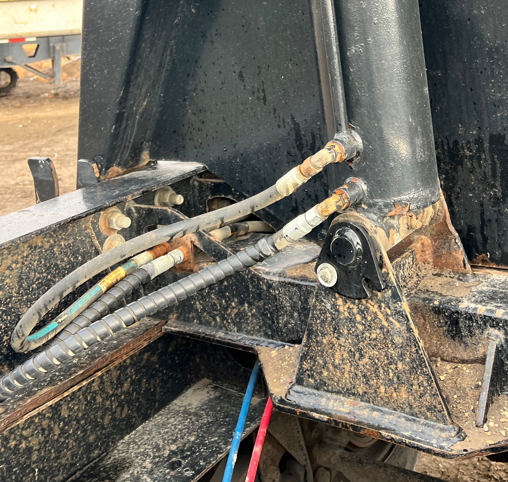 2015 SIDE DUMP INDUSTRIES 80' X 96 - Image 30