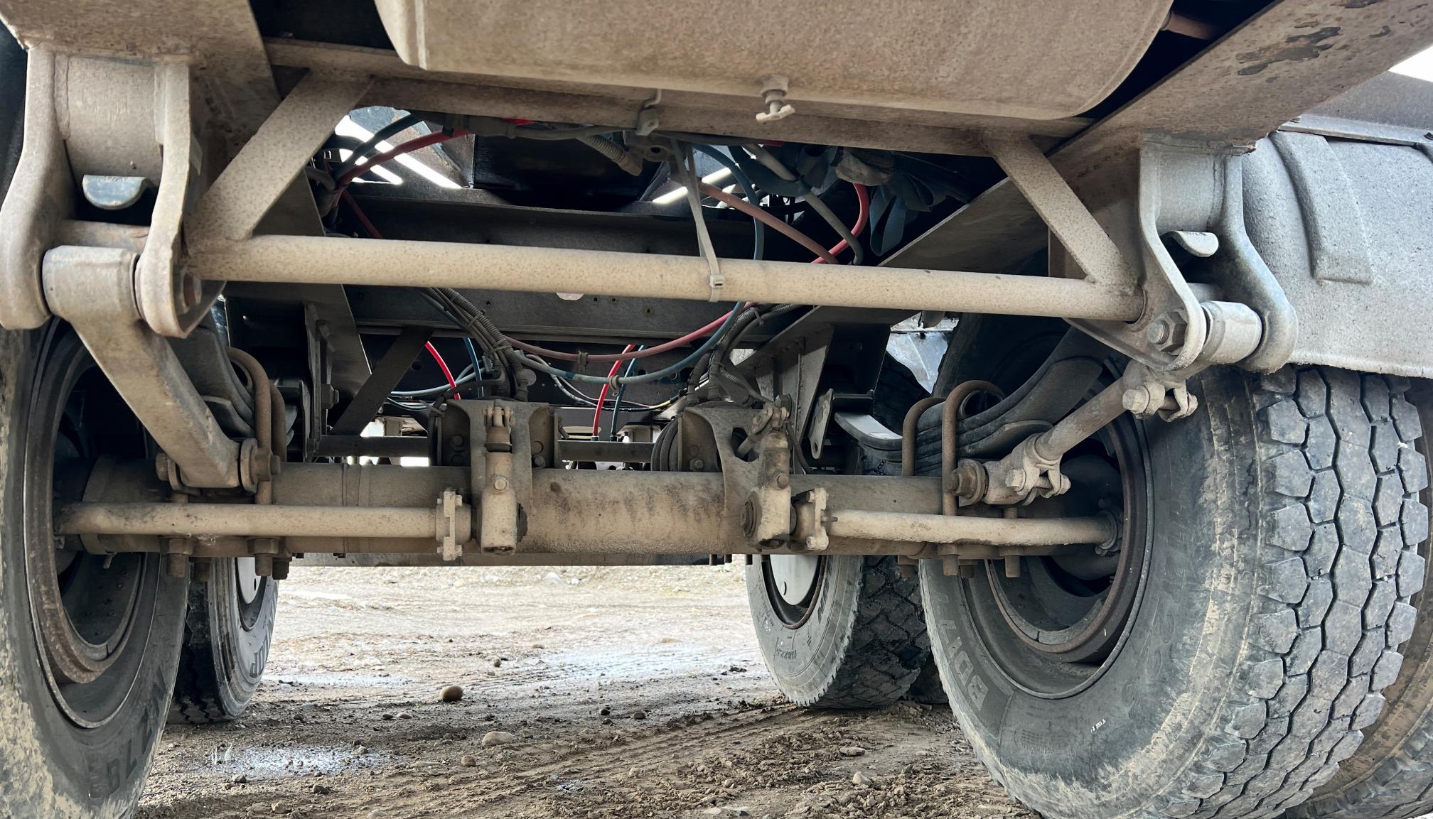 2015 SIDE DUMP INDUSTRIES 80' X 96 - Image 32