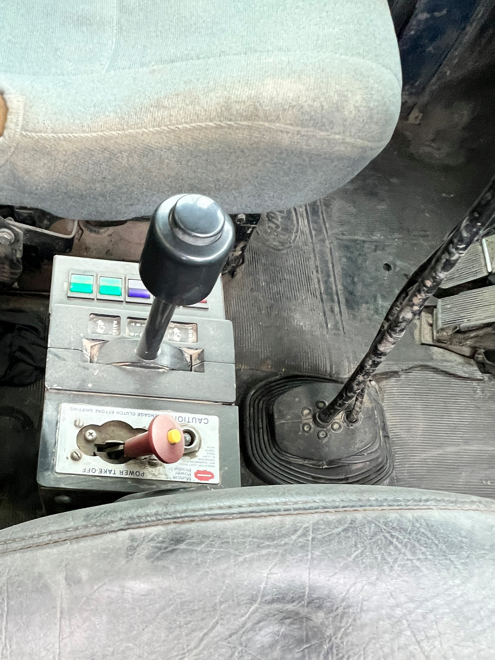 2000 MACK RD688s - Image 15