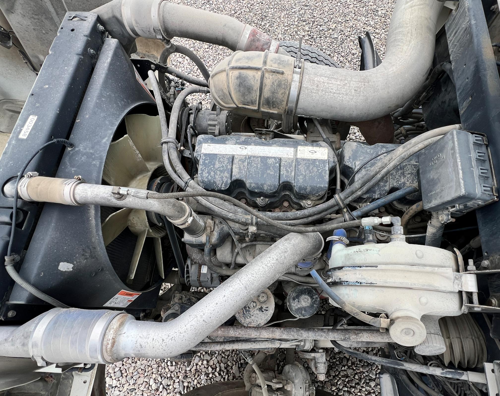 2000 MACK RD688s - Image 46