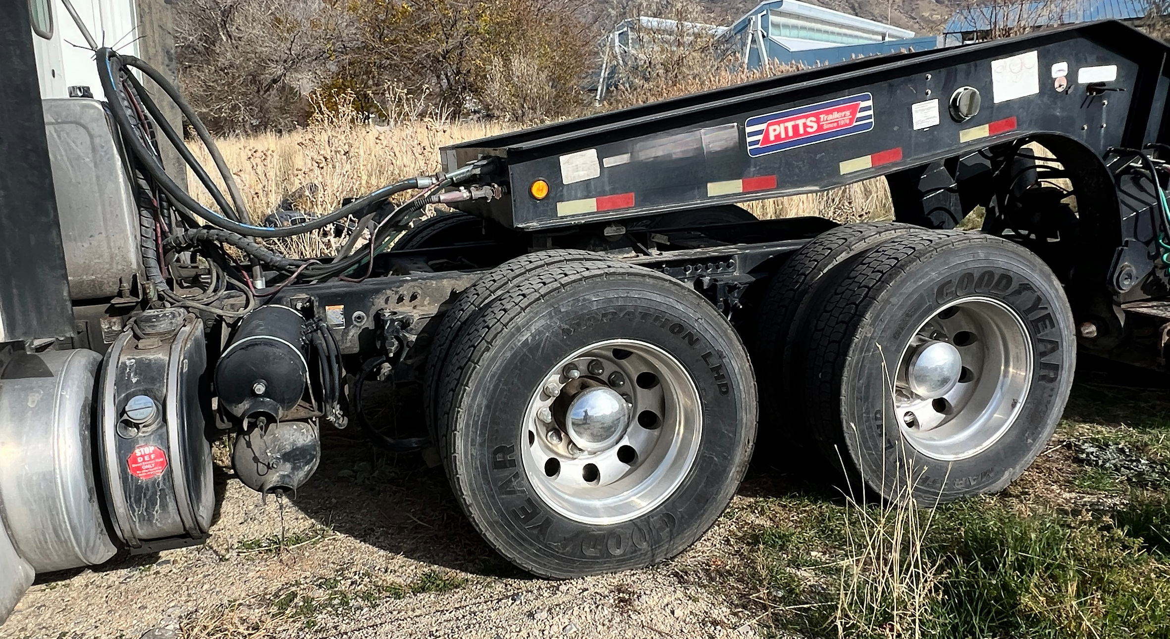 2021 PETERBILT 579 - Image 32