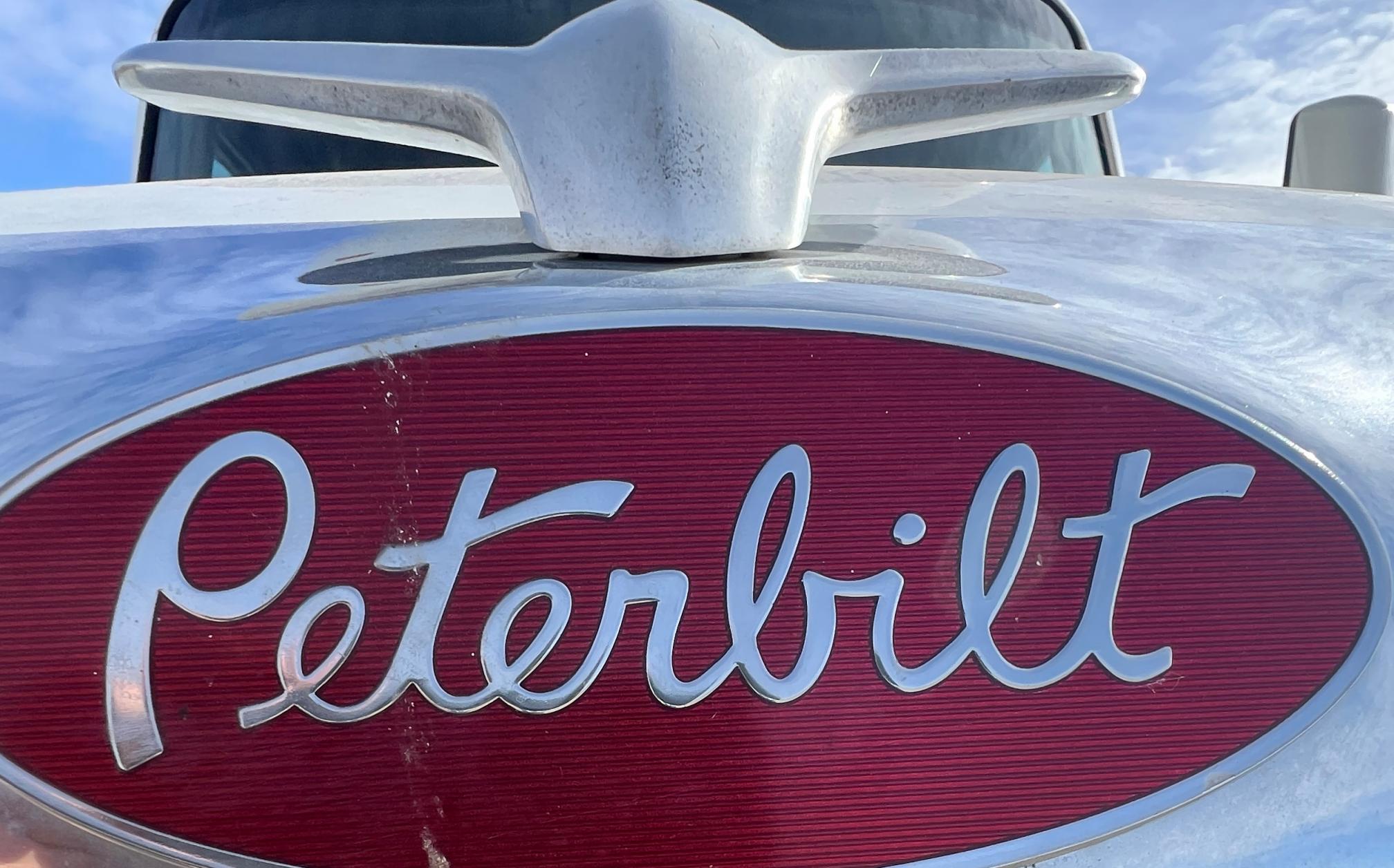 2021 PETERBILT 579 - Image 29