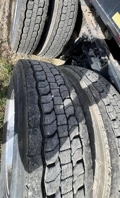 2021 PETERBILT 579 - Image 40