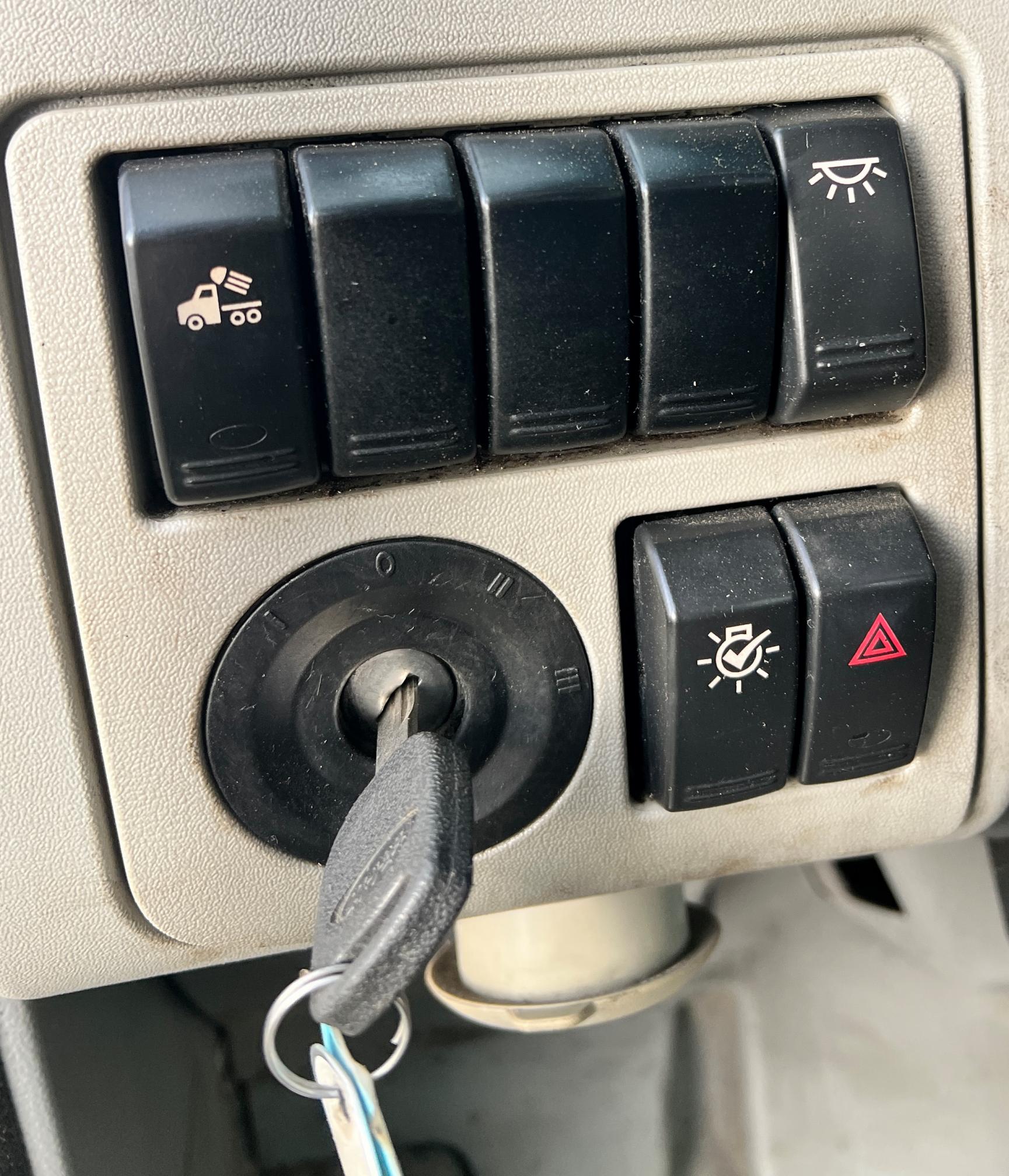 2021 PETERBILT 579 - view 17 of 44