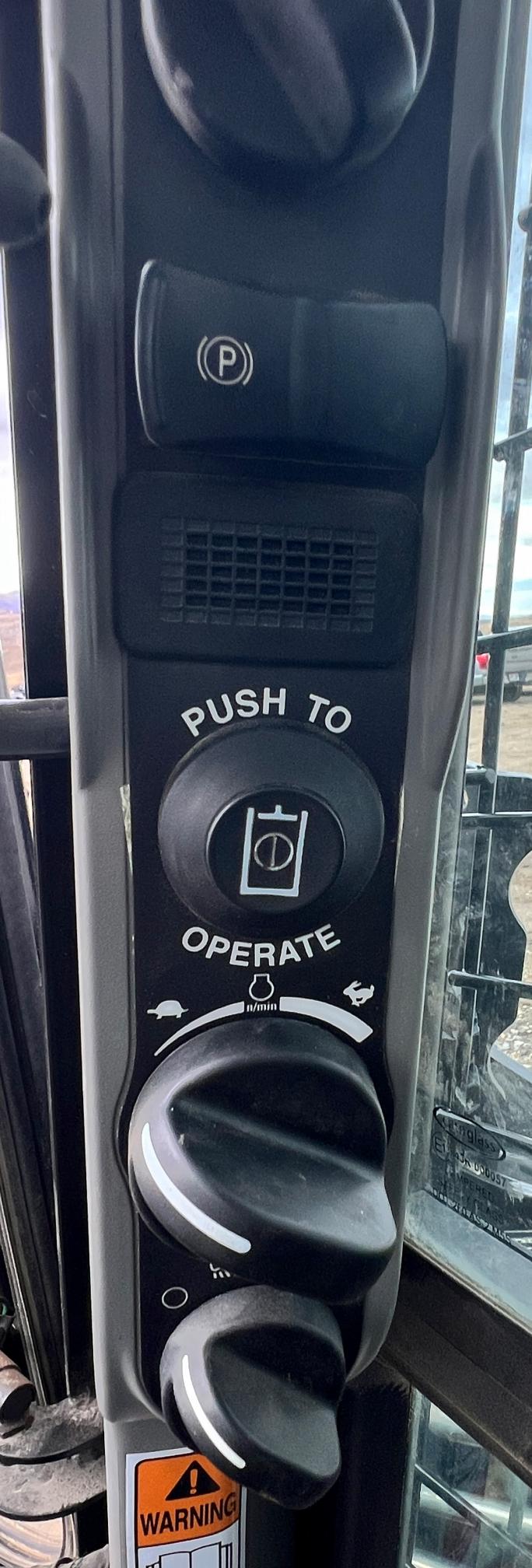 2023 CASE dl550 - Image 28