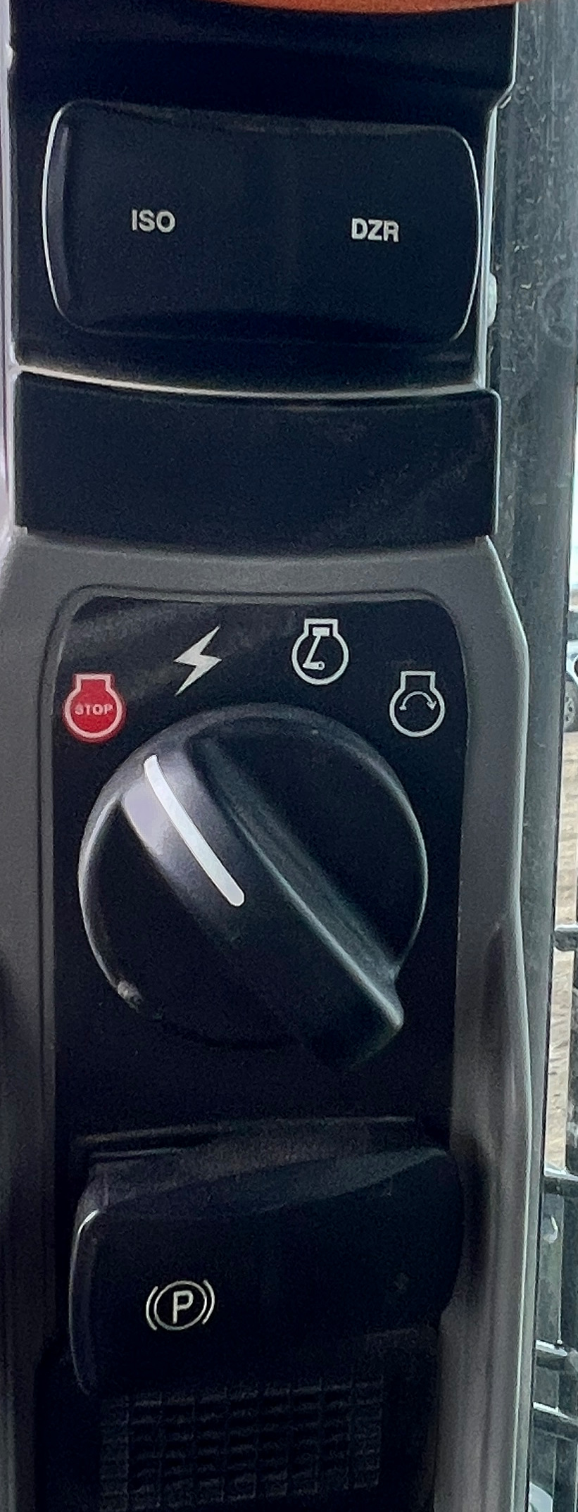 2023 CASE dl550 - Image 29