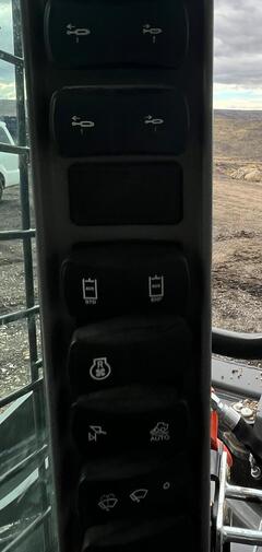 2023 CASE dl550 - Image 31