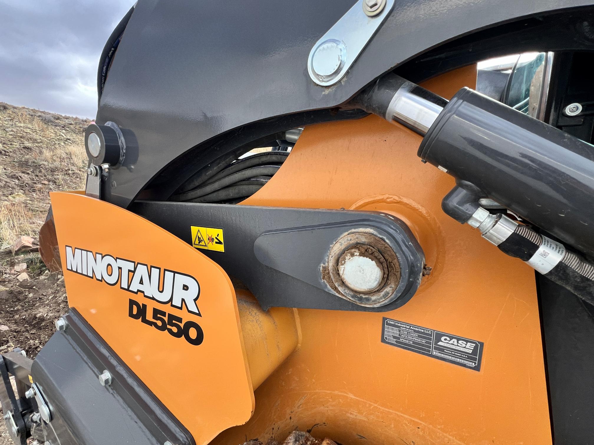 2023 CASE dl550 - Image 37