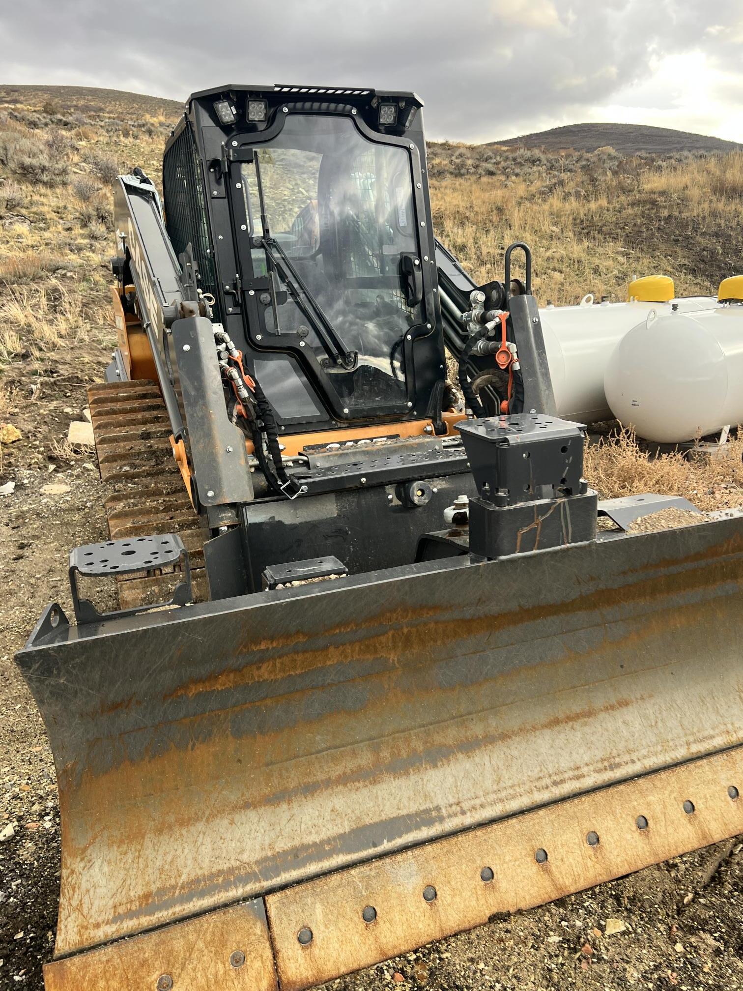 2023 CASE dl550 - Image 12