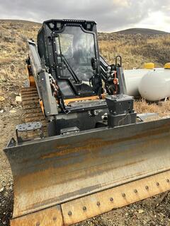 2023 CASE dl550 - Image 12