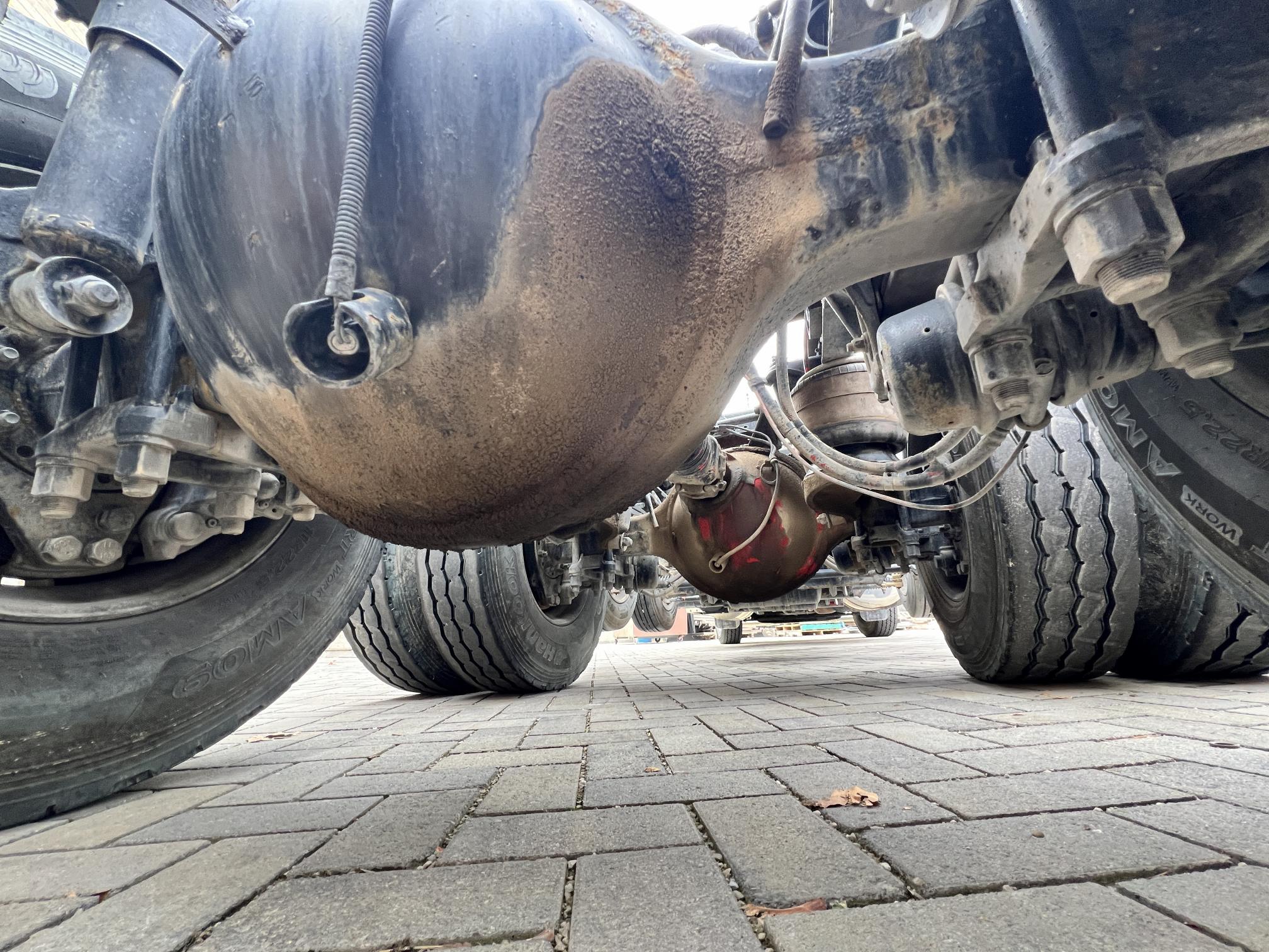 2020 PETERBILT 389 - Image 42