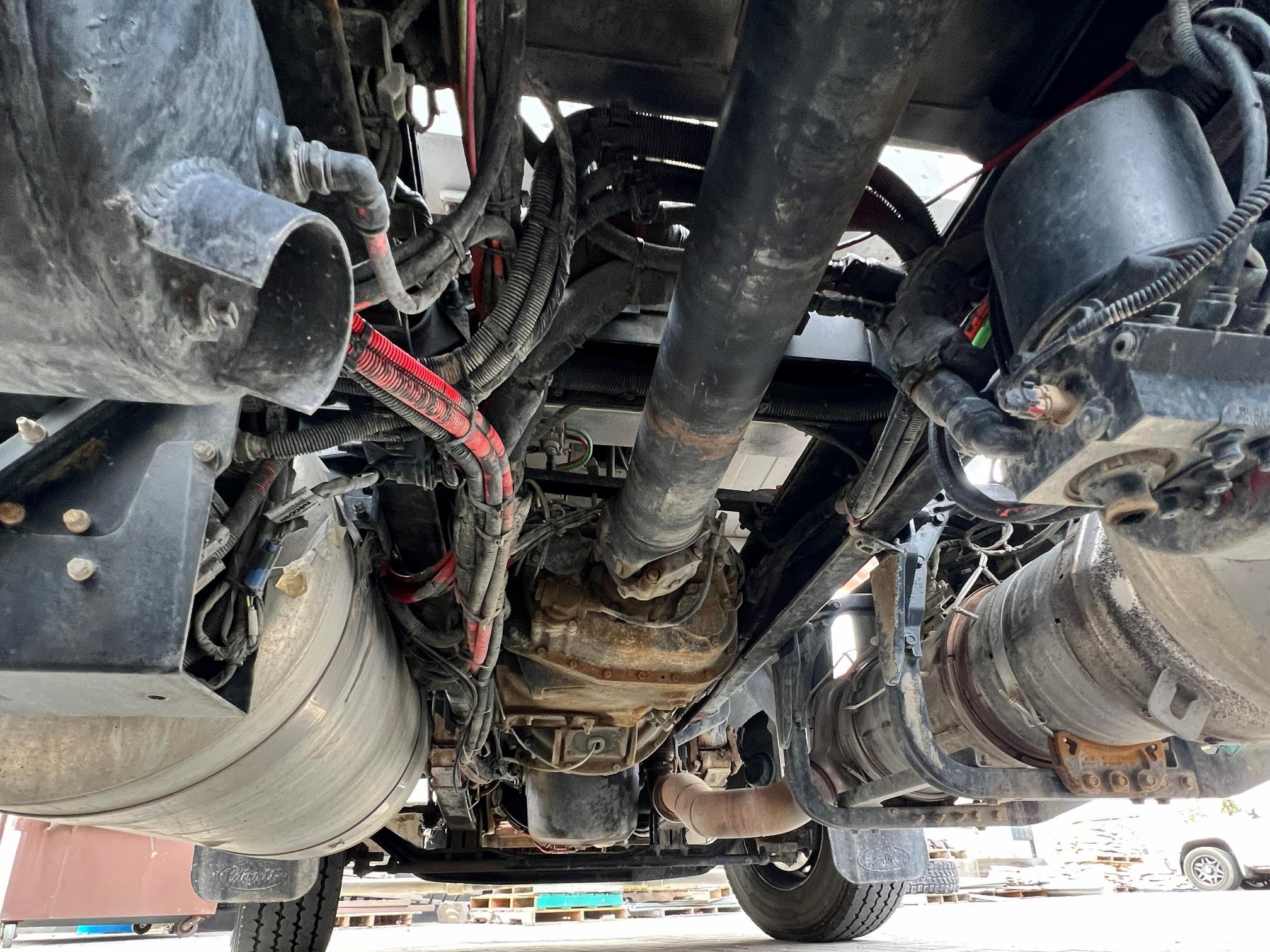 2020 PETERBILT 389 - Image 45