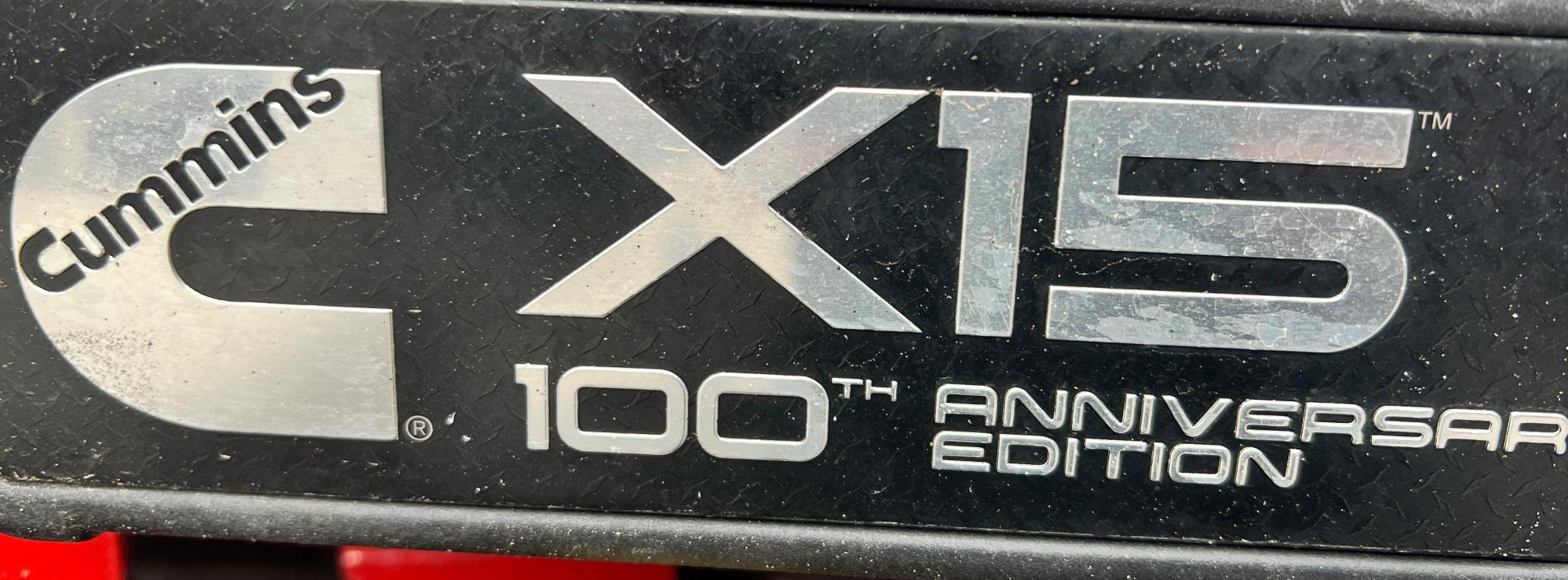 2020 PETERBILT 389 - Image 71