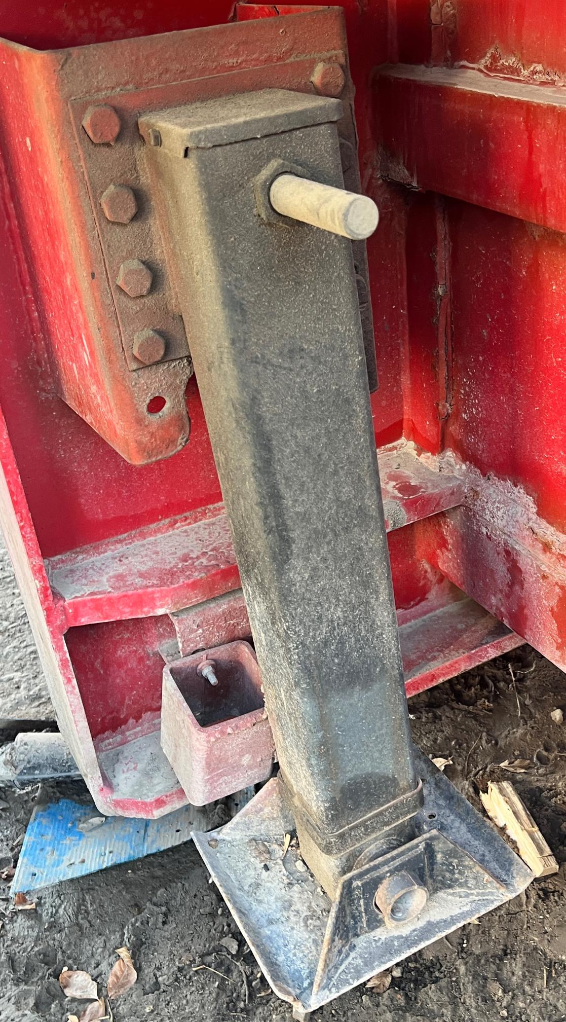 1997 TRAIL KING 49' X 102" - view 12 of 33