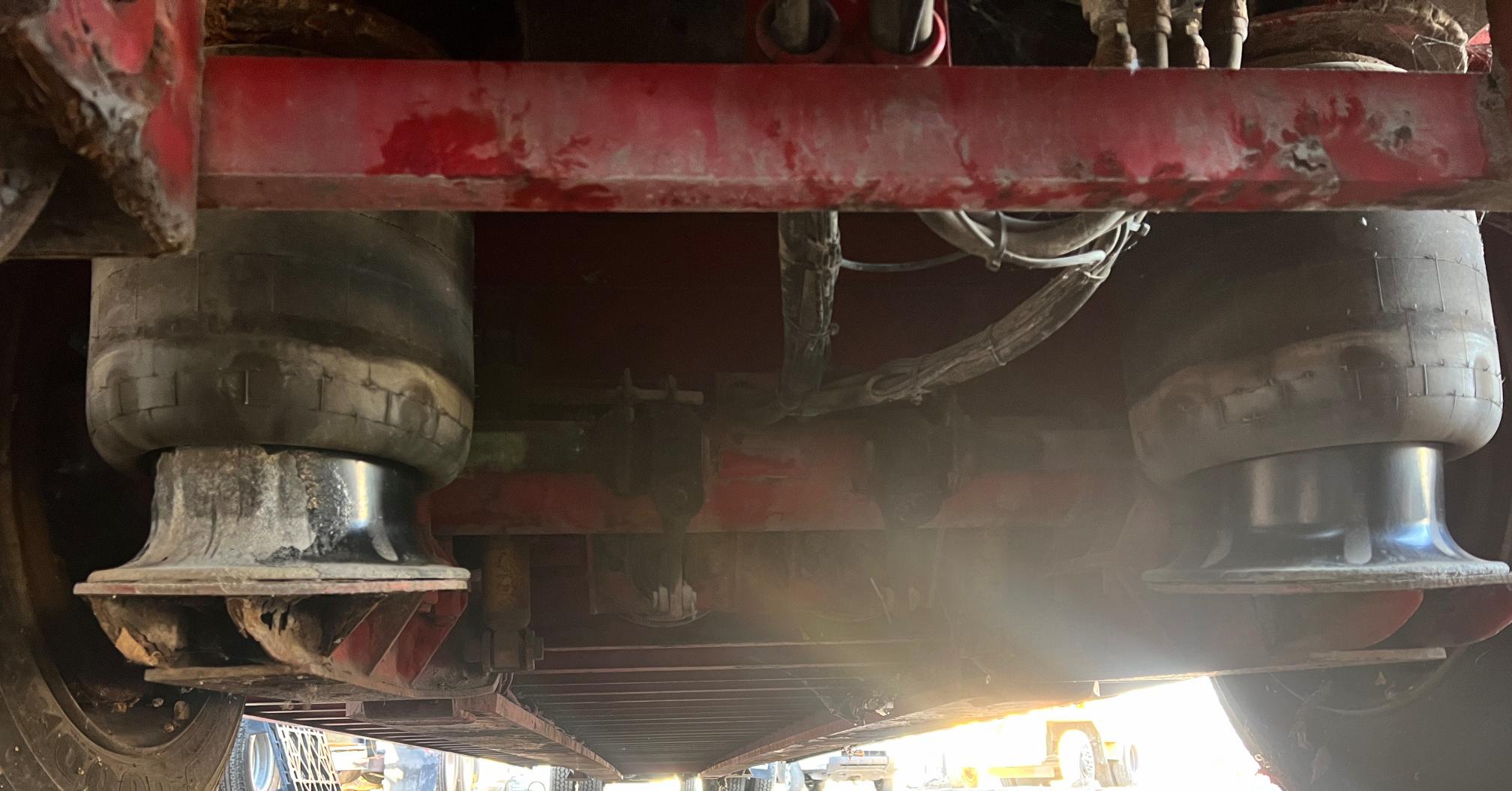 1997 TRAIL KING 49' X 102" - Image 24